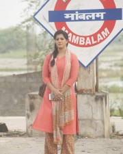Mr Chandramouli Actress Varalaxmi Sarathkumar Photos 03 Mr Chandramouli Actress Varalaxmi Sarathkumar Photos 03