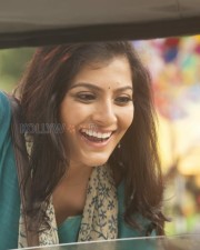 Mr Chandramouli Actress Varalaxmi Sarathkumar Photos 06 Mr Chandramouli Actress Varalaxmi Sarathkumar Photos 06