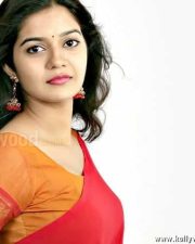 Murattu Singam Heroine Colors Swathi Sexy Photos 04