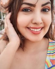 My Dad s Wedding Actress Komal Jha Pictures 05