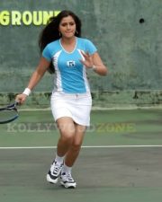 Navneeth Kaur Pictures 11