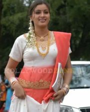 Navneeth Kaur Pictures 26