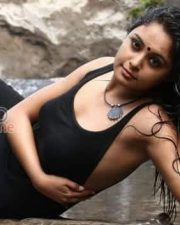 Netru Indru Movie Heroine Arundhati Sexy Stills 03