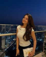 Pretty Anushka Sen in a White Top and Blue Full Length Skirt Pictures 06 Pretty Anushka Sen in a White Top and Blue Full Length Skirt Pictures 06
