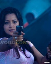 Reema Sen In Aayirathil Oruvan Pictures 08