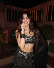Romeo S3 Actress Palak Tiwari in a Black Mirror Work Bustier Top with a High Waisted Skirt Pictures 03