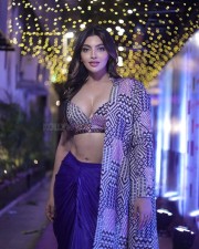 Sexy Akanksha Puri Navel in a Blue Low Waist Skirt Photos 04