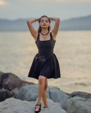 Sexy Anushka Sen in a Black Sleeveless A Line Mini Dress Photos 10