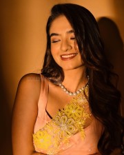 Sexy Anushka Sen in a Transparent Floral Saree Pictures 03