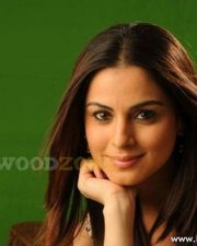 Sexy Shraddha Arya Stills 21