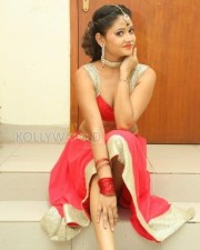 Shriya Vyas Spicy Hot Photos 08