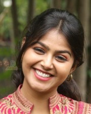 Sigaram Thodu Movie Heroine Monal Gajjar Pictures 12 Sigaram Thodu Movie Heroine Monal Gajjar Pictures 12
