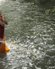 Sonna Puriyadhu Heroine Vasundhara Photos 23