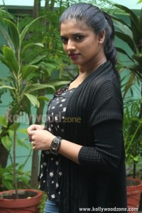 Sonnaa Puriyaadhu Movie Vasundhara Pictures 19