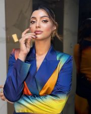 Stylish Actress Akanksha Puri in a Multicolor Gradient Satin Blazer Photos 04