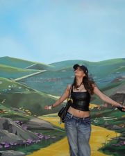 Stylish Palak Tiwari in a Black Leather Bralette Crop Top and Blue Jeans Photos 01