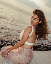 Sultry Anveshi Jain Cleavage in a White crop top and rose gold sequin skirt Photos 09