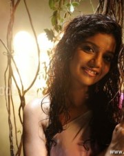 Swathi Sexy Pictures 03
