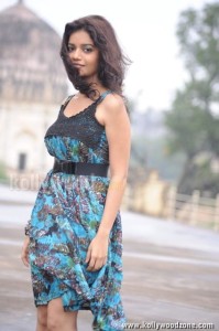 Swathi Sexy Pictures 19