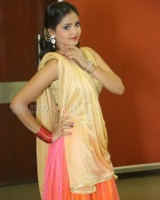 Telugu Actress Shreya Vyas New Pictures 14