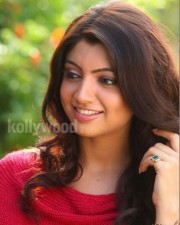 Thigar Movie Heroine Akanksha Puri Stills 16 Thigar Movie Heroine Akanksha Puri Stills 16