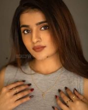 Thondara Padaku Sundara Vadhana Fame Sirri Raju Photoshoot Pictures 04