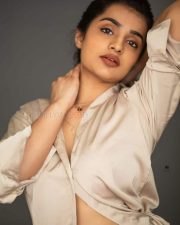 Thondara Padaku Sundara Vadhana Fame Sirri Raju Photoshoot Pictures 10