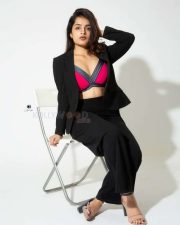 Thondara Padaku Sundara Vadhana Fame Sirri Raju Photoshoot Pictures 17