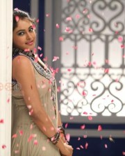 Thottal Thodarum Movie Heroine Arundhati Photos 01