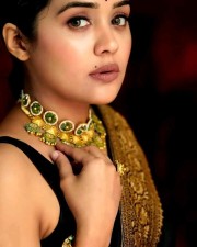 Keralam Actress Ananya Saree Pictures 01