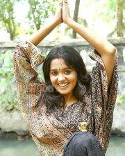 Yaar Ival Movie Heroine Ananya Photos 20