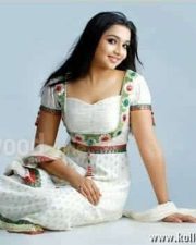 Deepti Nambiar Sexy Pictures 03