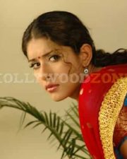 Hot Sexy Samiksha Stills023