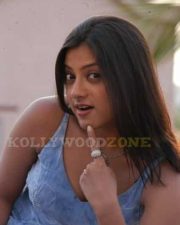 Sexy Actress Keerthi Chawla Hot Pics 06