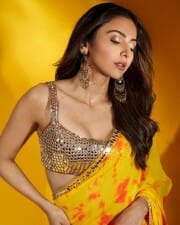 31 October Ladies Night Movie Heroine Rakul Preet Singh Sexy Photos 01