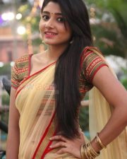 Actress Adhiti Menon Inagaurates 43Rd India Tourism And Trade Fair Animal Kingdom In Chennai Photos 01