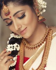 Actress Adhiti Traditional Photo Shoot Pictures 01