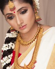 Actress Adhiti Traditional Photo Shoot Pictures 02