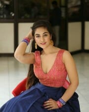 Actress Harshita Panwar At Bewars Press Meet Pictures 49