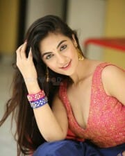 Actress Harshita Panwar At Bewars Press Meet Pictures 52