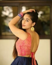 Actress Harshita Panwar At Bewars Press Meet Pictures 57