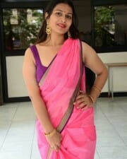 Actress Inaya Sultana at Prasanna Bhumi Entertainments Movie Opening Photos 09