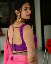 Actress Inaya Sultana at Prasanna Bhumi Entertainments Movie Opening Photos 27