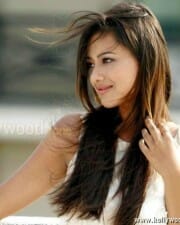Actress Madalasa Sharma Sexy Pictures 04