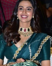 Actress Meenakshi Chaudhary at Hatya Pre Release Event Photos 02