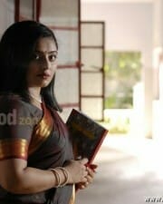 Actress Mumtaj In Dhik Dhik Tamil Movie Pictures 02