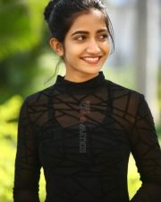 Actress Neha Pathan at Batch Movie Success Meet Photos 12