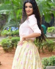 Actress Neha Solanki At Chalo Premiddam Movie Pre Release Press Meet Pictures 11