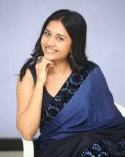 Actress Richa Joshi at Madhi Movie Trailer Launch Photos 15