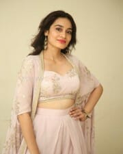 Actress Saathvika Raj at Neetho Movie Teaser Launch Photos 14